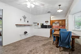 937 Patricia St, Irving, TX 75060 - Photo 10
