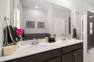 4429 Grady Ln, Carrollton, TX 75010 - Photo 12