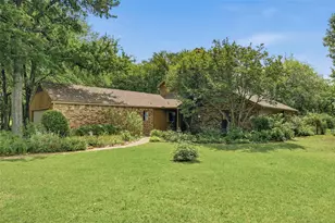 522 High Country Rd, Sherman, TX 75092 - Photo 2