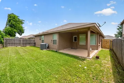 7404 Littleton Way, Fort Worth, TX 76134 - Photo 32