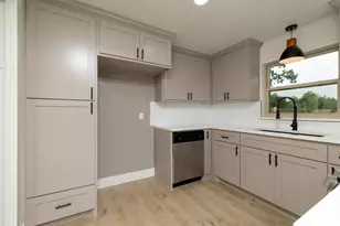 2004 York Dr, Edgecliff Village, TX 76134 - Photo 22