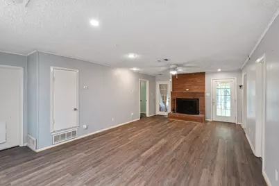 201 Admiral Drive, Gun Barrel City, TX 75156 - Photo 10