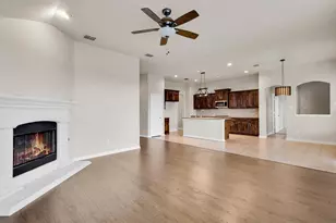 3233 Horizons Dr, Little Elm, TX 75068 - Photo 8