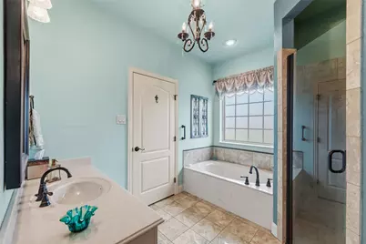 1243 Chartres, Oak Ridge, TX 75142 - Photo 14