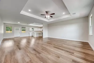 1704 Kings Lane, Commerce, TX 75428 - Photo 4