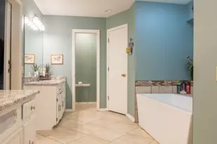 12008 Saddlehorn Ln, Mansfield, TX 76063 - Photo 30