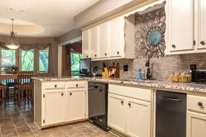 12008 Saddlehorn Lane, Mansfield, TX 76063 - Photo 22