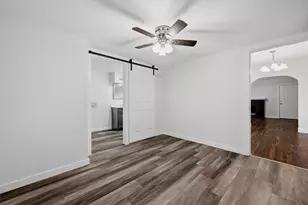 608 S Loving Ave, Sherman, TX 75090 - Photo 16