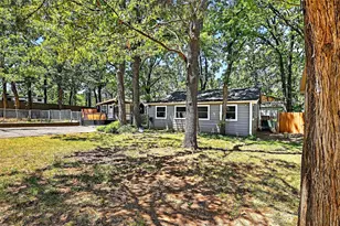273 Sherman Dr, Pottsboro, TX 75076 - Photo 2