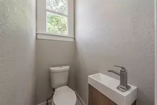 2700 Grim Ave, Waco, TX 76707 - Photo 12