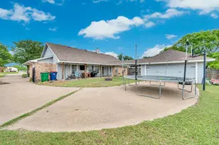 141 Country Dr, Waxahachie, TX 75165 - Photo 20