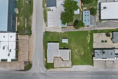 190 N Main Street, Rhome, TX 76078 - Photo 14