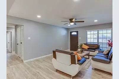 5709 Walraven Circle, Fort Worth, TX 76133 - Photo 6
