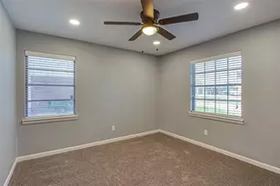 5709 Walraven Cir, Fort Worth, TX 76133 - Photo 22