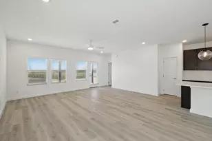 2238 Maple Rdg Dr, Van Alstyne, TX 75495 - Photo 14