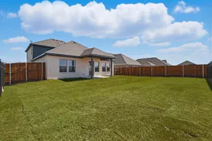 2238 Maple Rdg Dr, Van Alstyne, TX 75495 - Photo 34