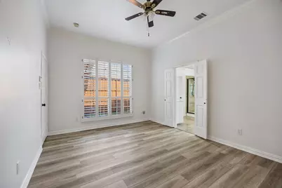 8608 Mill Creek Road, Irving, TX 75063 - Photo 18