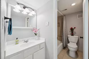 4571 N O'Connor Rd, Irving, TX 75062 - Photo 20