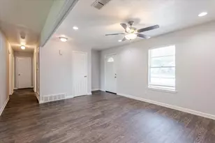 6605 Summertime Ln, Watauga, TX 76148 - Photo 16