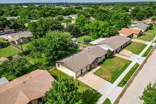 6605 Summertime Ln, Watauga, TX 76148 - Photo 36
