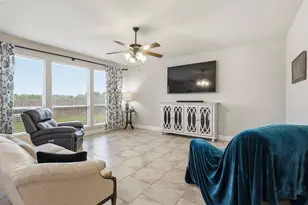1385 Litchfield Ln, Burleson, TX 76028 - Photo 18