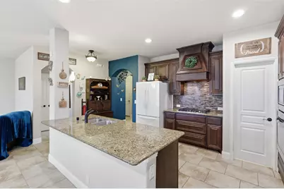 1385 Litchfield Lane, Burleson, TX 76028 - Photo 12