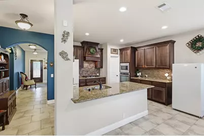1385 Litchfield Lane, Burleson, TX 76028 - Photo 6