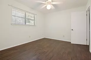 1121 Billie Ruth Ln, Hurst, TX 76053 - Photo 22