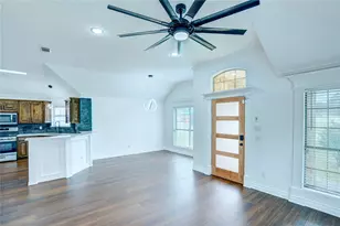 3101 Angle Ave, Fort Worth, TX 76106 - Photo 6