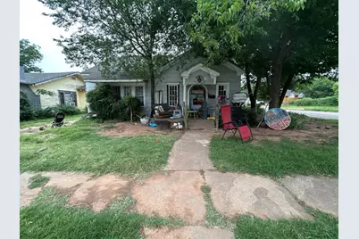 2100 Brown Street, Wichita Falls, TX 76309 - Photo 2