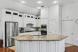 18711 Tall Oak Dr, Dallas, TX 75287 - Photo 16