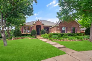 4528 Forest Glen Ct, Sachse, TX 75048 - Photo 1