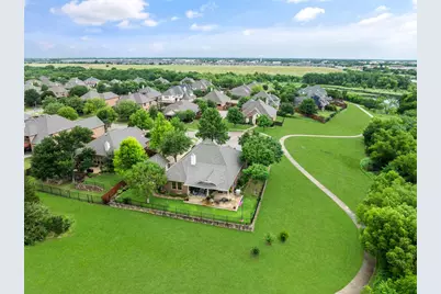 4528 Forest Glen Court, Sachse, TX 75048 - Photo 6