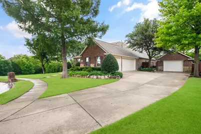 4528 Forest Glen Court, Sachse, TX 75048 - Photo 2