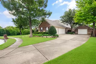 4528 Forest Glen Ct, Sachse, TX 75048 - Photo 2