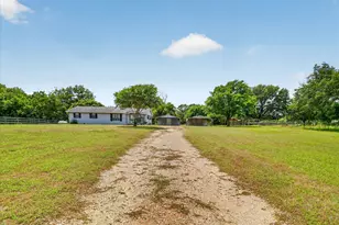 108 Fir St, Keene, TX 76059 - Photo 2
