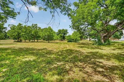 108 Fir Street, Keene, TX 76059 - Photo 28