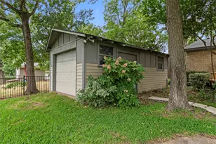 111 Deer Island Rd, Mabank, TX 75156 - Photo 24