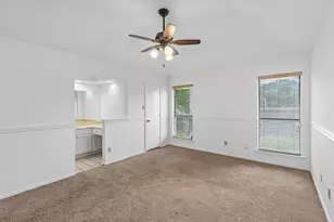 502 Parsley Ln, Euless, TX 76039 - Photo 12