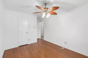 502 Parsley Ln, Euless, TX 76039 - Photo 18