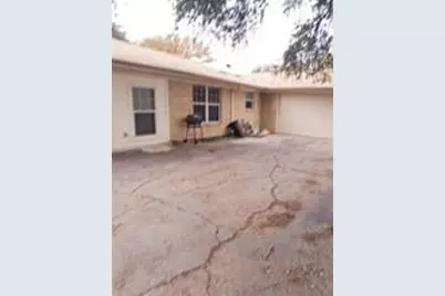 1413 Alford Drive, Hillsboro, TX 76645 - Photo 8