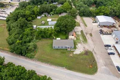 101 Syble Jean Drive, Burleson, TX 76028 - Photo 18