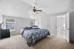 105 Syble Jean Dr, Burleson, TX 76028 - Photo 6