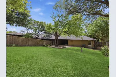 8630 Mediterranean Drive, Dallas, TX 75238 - Photo 38
