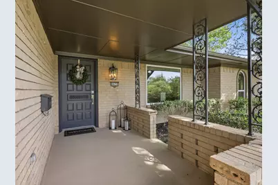 8630 Mediterranean Drive, Dallas, TX 75238 - Photo 4