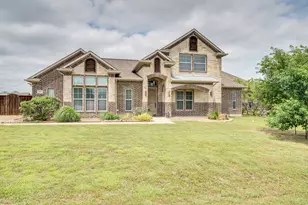 8611 Mattie Ln, Waxahachie, TX 75167 - Photo 2