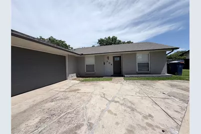 706 Jamestown Drive, Garland, TX 75043 - Photo 2