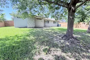 706 Jamestown Dr, Garland, TX 75043 - Photo 28