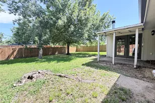 706 Jamestown Dr, Garland, TX 75043 - Photo 26