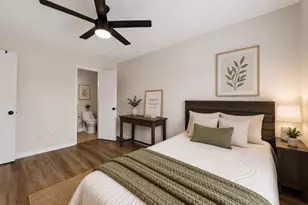 1421 S 12th St, Waco, TX 76706 - Photo 8
